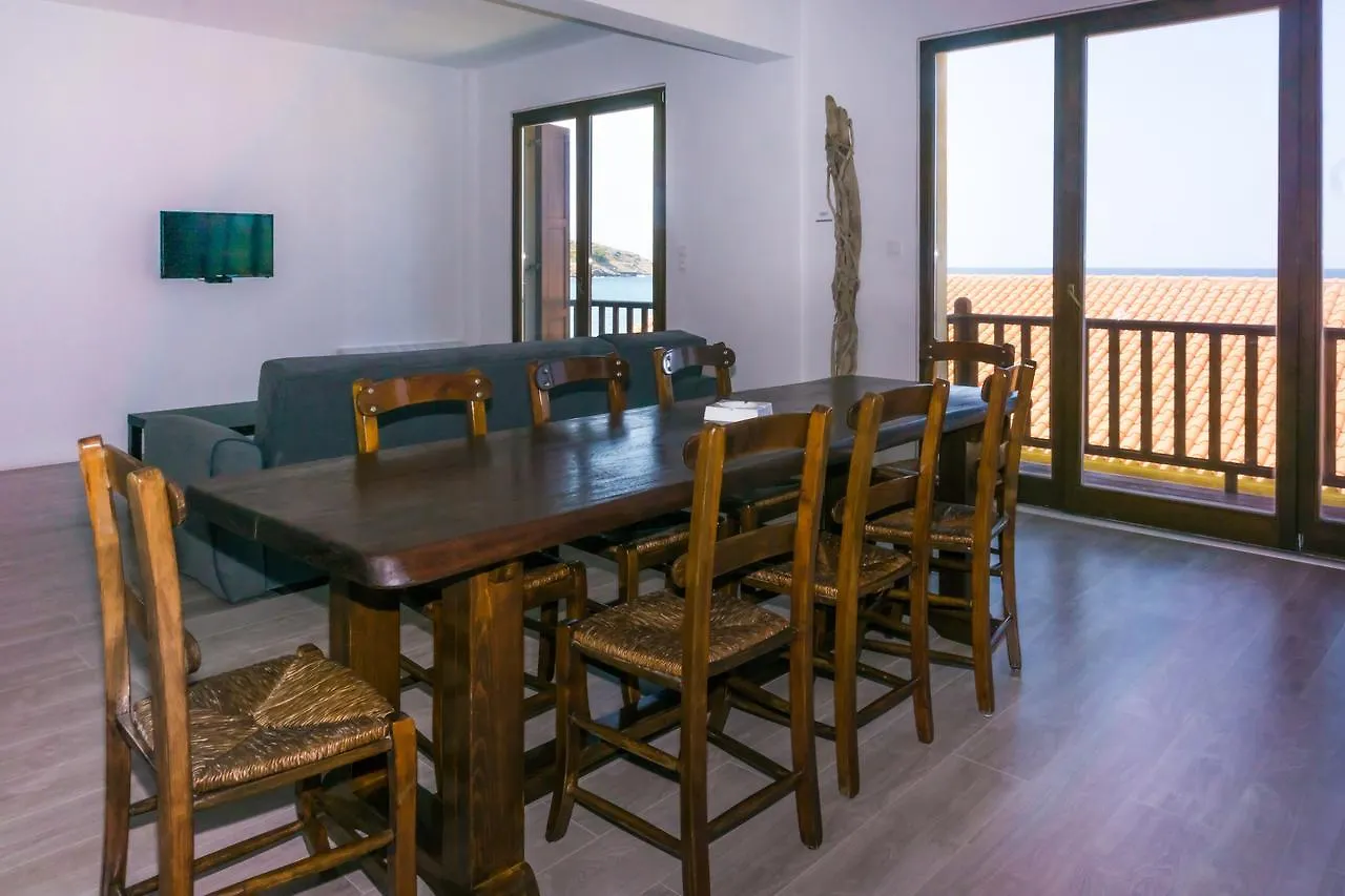 Creta Seafront Residences Rethymno 3*,
